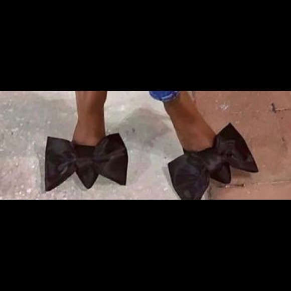 Shoes - Black Bow Mule